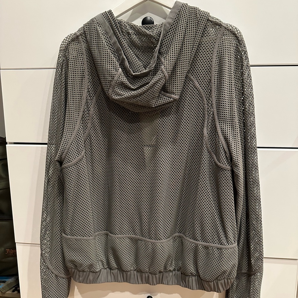 Lulu lemon jacket size 10